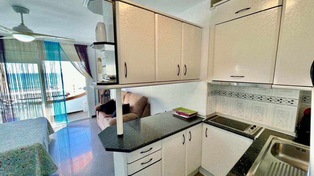 Bulto Carihuela Apartment Torremolinos Luaran gambar