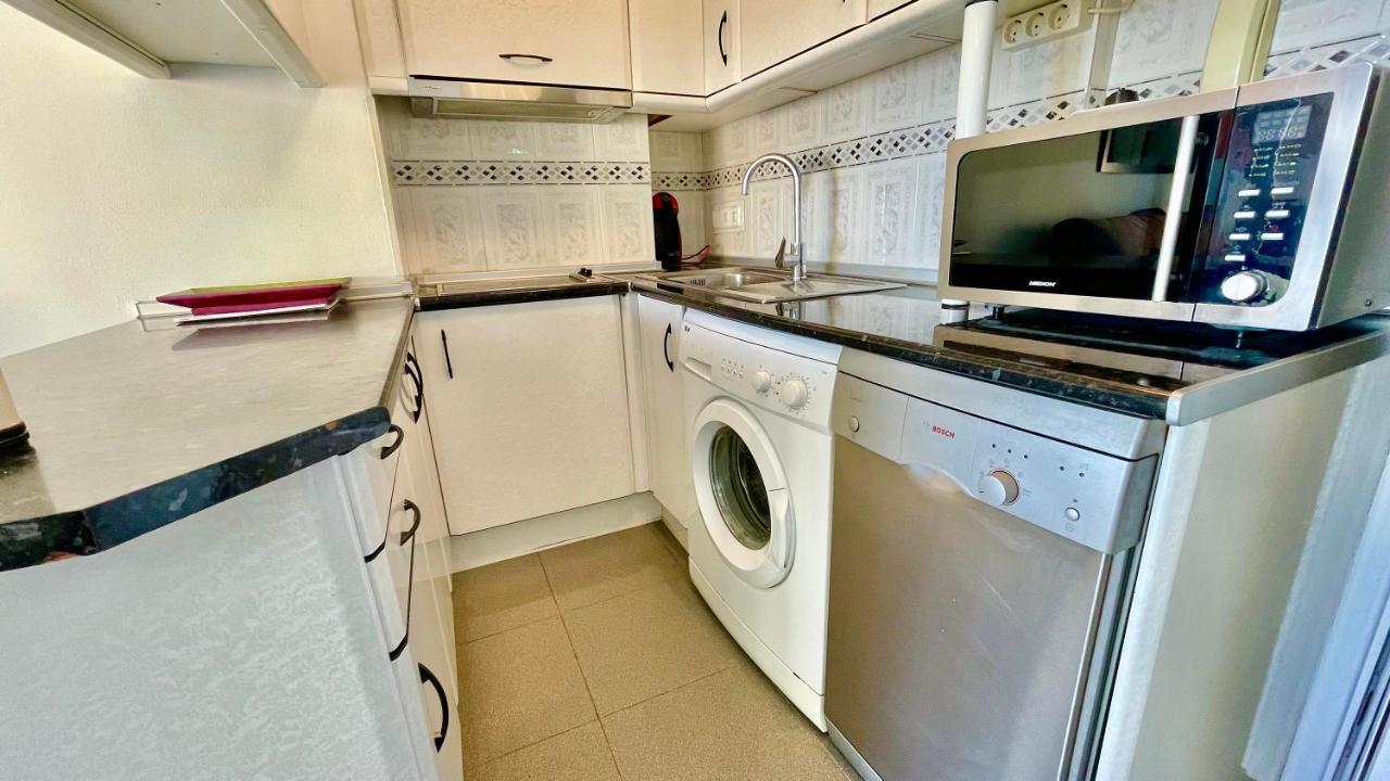 Bulto Carihuela Apartment Torremolinos Luaran gambar